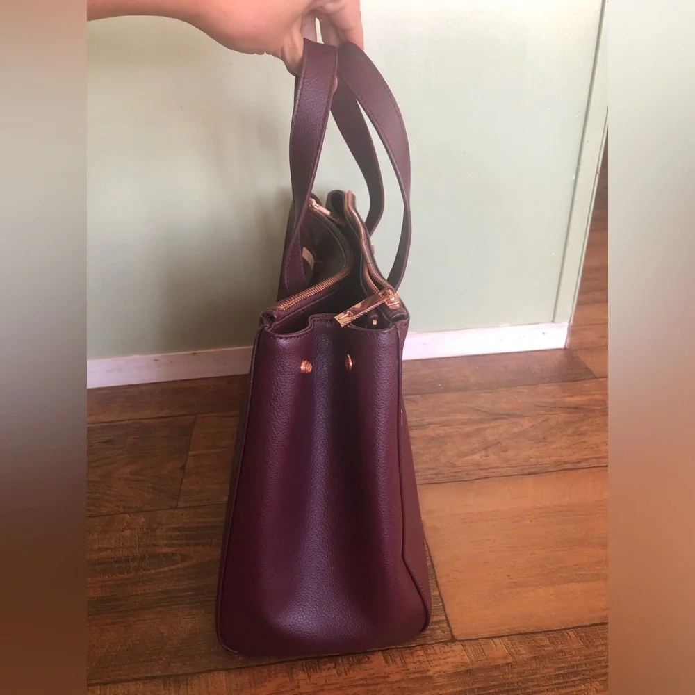 Ted Baker London Judiith Purple Tote Bag Purse Rose Gold Tone Zipper 14x9”